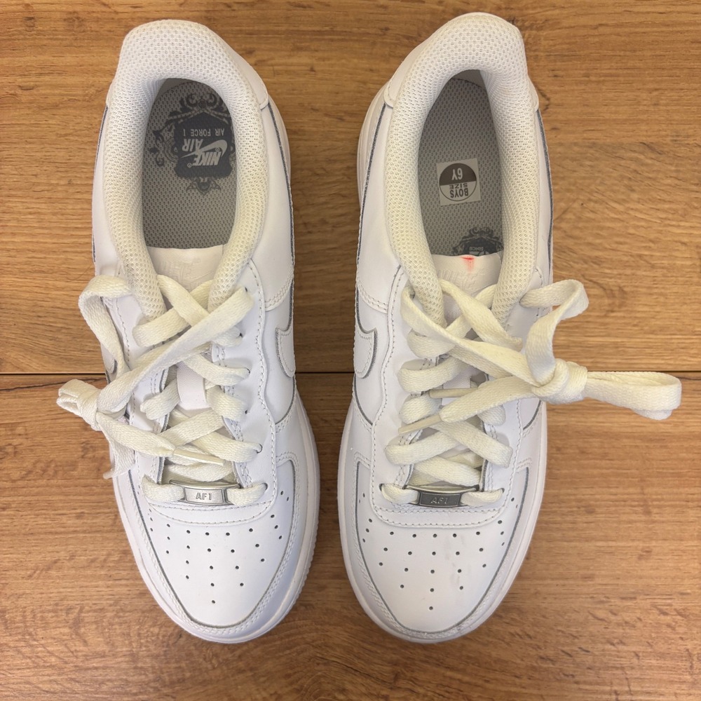 Nike Air Force 1 LE Sneaker All White Kids Size 6Y Low Top Casual Sporty - Picture 7 of 12